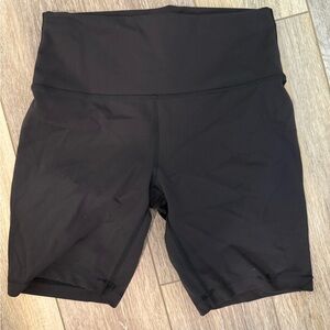 Lululemon Wunder Train Shorts